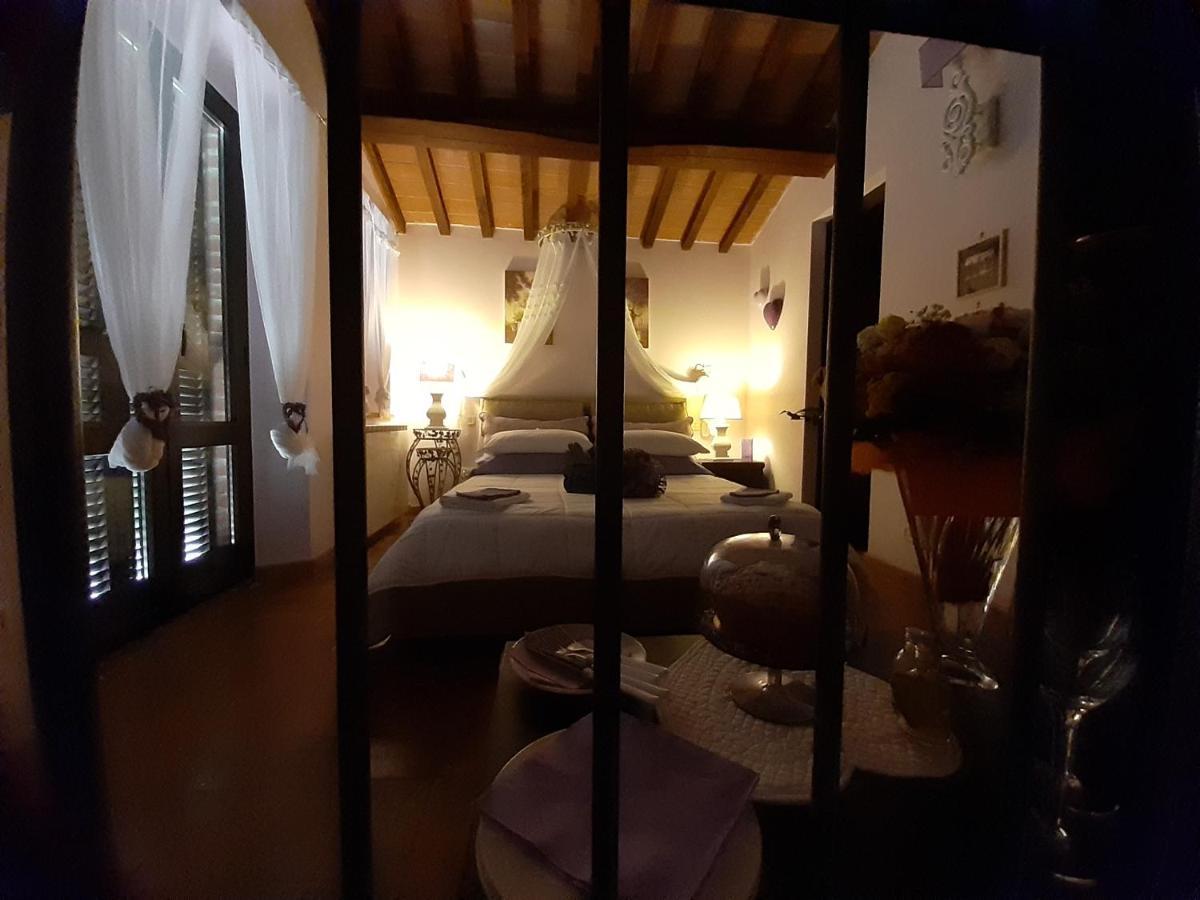 Piccolo Relais Galletto Di Marzo Spa E Relax Solo Per Due Paciano Exterior photo