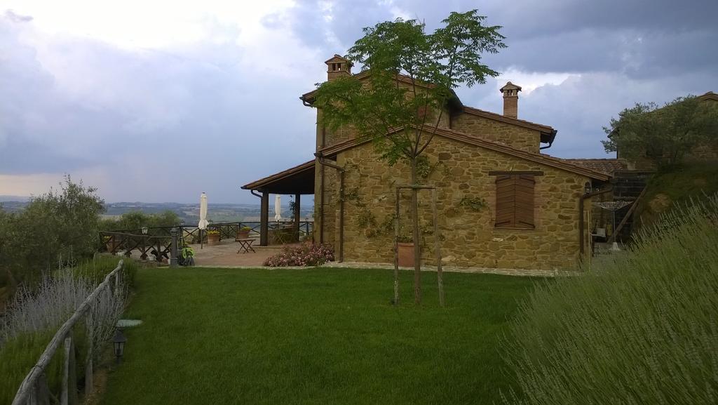 Piccolo Relais Galletto Di Marzo Spa E Relax Solo Per Due Paciano Exterior photo