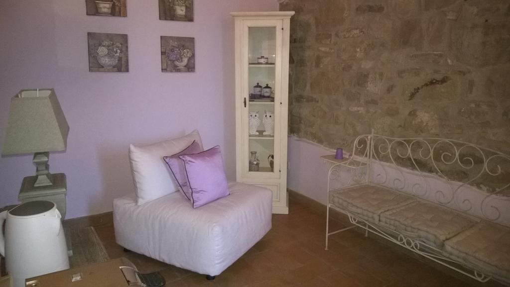 Piccolo Relais Galletto Di Marzo Spa E Relax Solo Per Due Paciano Room photo